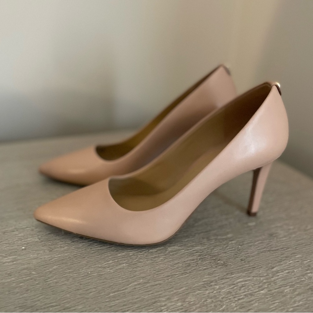 Michael Kors Pumps
